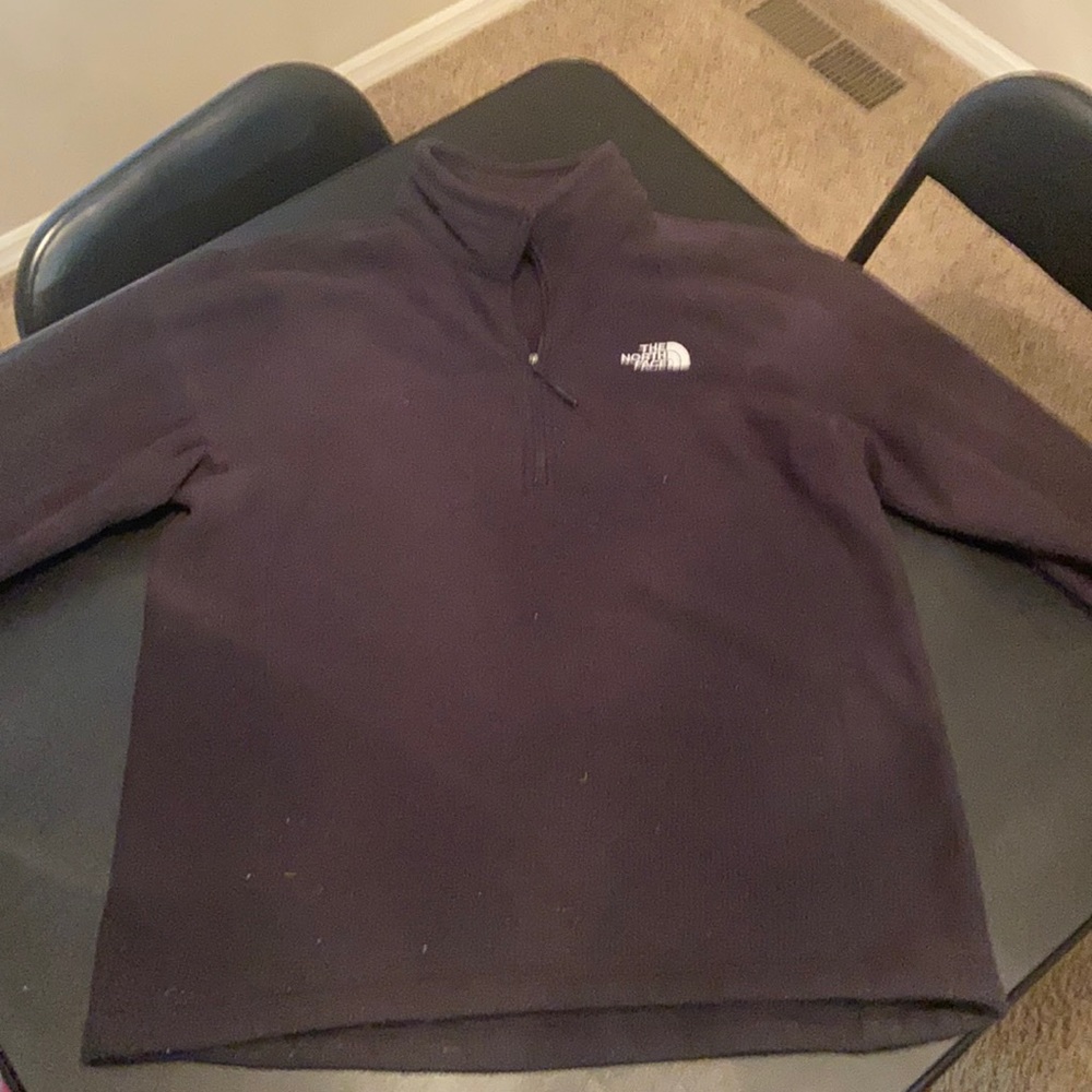 Black north face fleece quarter zip